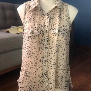 Heart print sleeveless blouse Size L